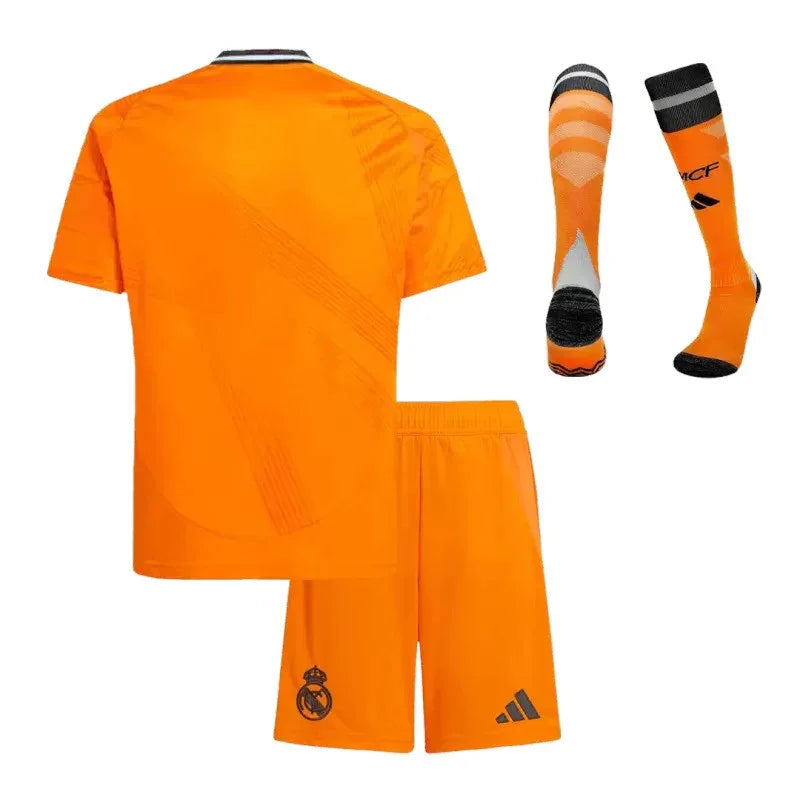 MAILLOT KIT ENFANT REAL MADRID VINICIUS JR EXTERIEUR